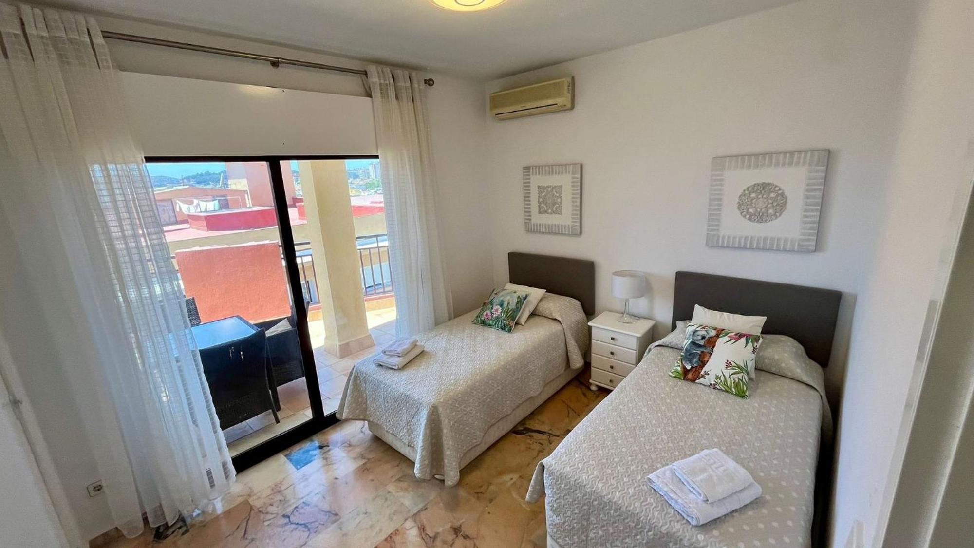 Atico En Yate Iv, Primera Linea Playa Διαμέρισμα Fuengirola Εξωτερικό φωτογραφία